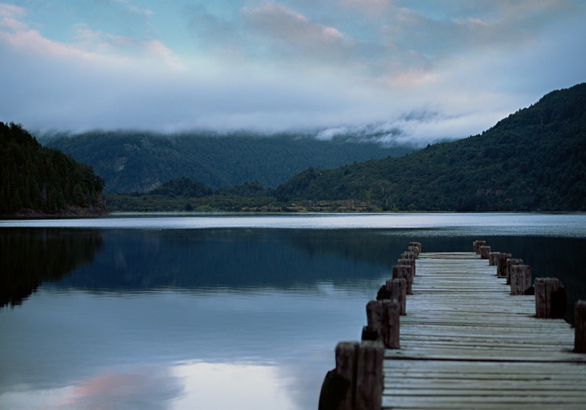 lago_verde_patagonia_banner1_2050x1435